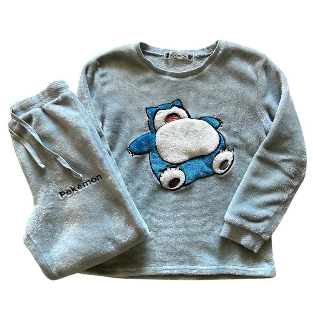 RARE Emefeel Pokemon Snorlax Kids Pajamas Size 5 (130cm) Soft Fleece Comfortable